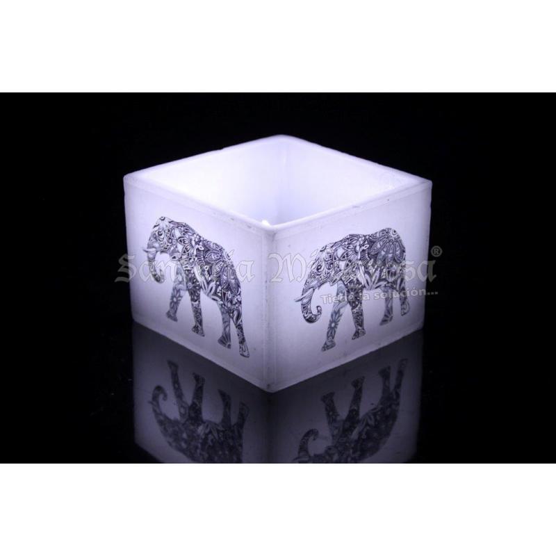 VELON FANAL Elefante Etnico 10 x 7 cm (Incluye Vela de Noche) (HAS)