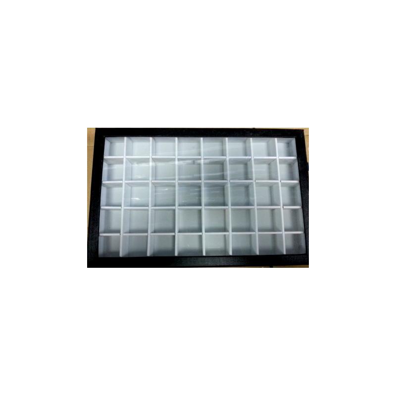 Expositor Caja Tapa Vidrio Base Negro con Cierre 24 x 38.5 cm (40 Compartimientos - Ideal Piedras)