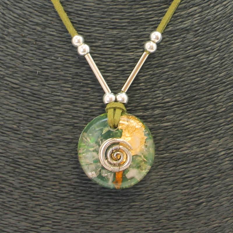 Collar Orgon Espiral Verde (3,2 cm Ajustable)