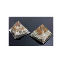 Orgon Piramide Cuarzo Cristal de Roca 9 x 9 cm